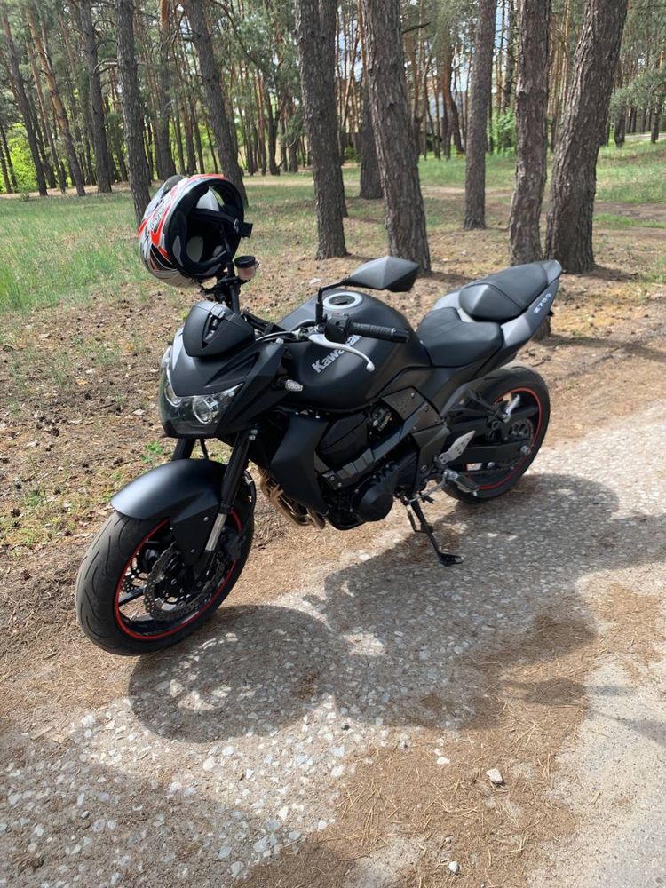 Продам Kawasaki z750 black edition