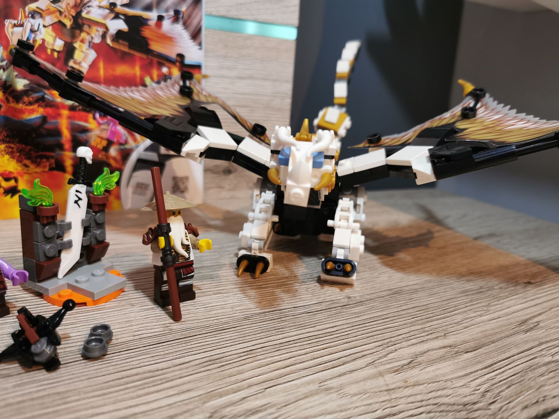Lego Ninjago 71718 Bojowy smok Wu kompletny