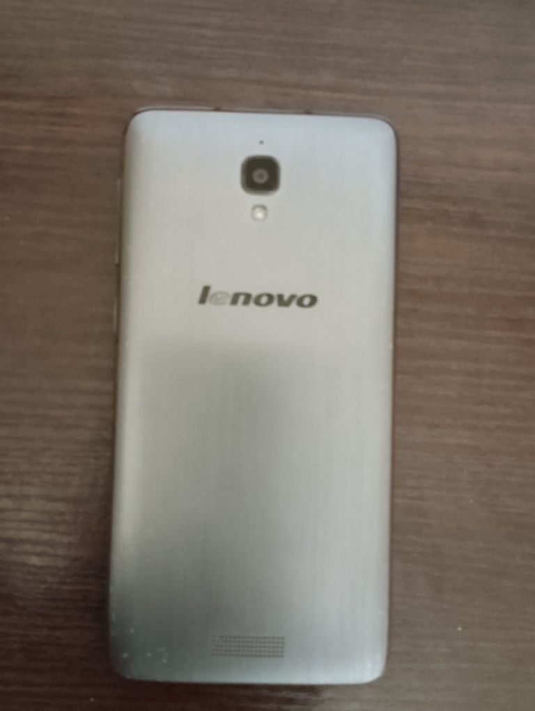 Телефон Lenovo s660