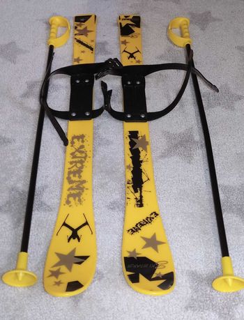 Dziecięce narty z wiązaniami i kijkami Marmat Ski Stars 90 cm żółte