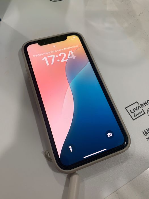 Telemóvel iPhone XR apple