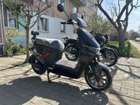 Електроскутер E9 2999 W графен