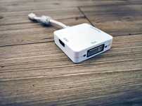 Cabo Adaptador Thunderbolt para HDMI VGA e DVI  3 em 1