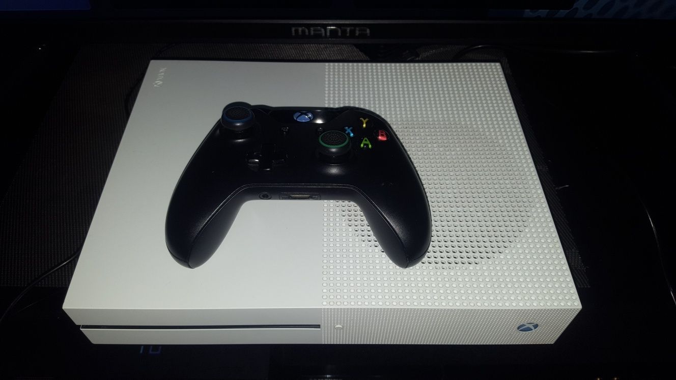 Xbox one s 500 gb