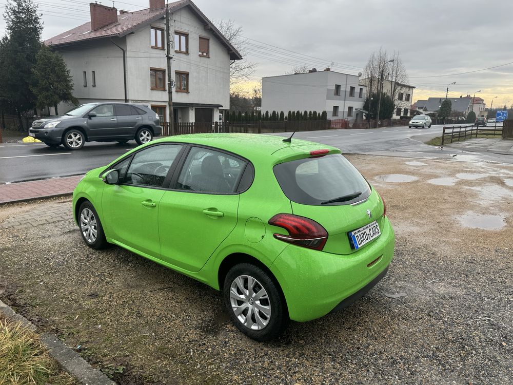 Peugeot 208 1.2 Vti***Klimatyzacja**5drzwi**86 tyś km**