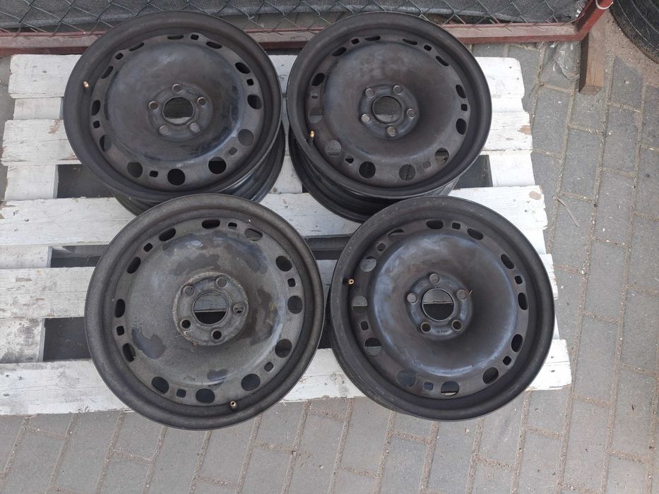 4x felgi R15 5x100 ET43 Vw Polo Golf Skoda Rapid Fabia Seat Leon