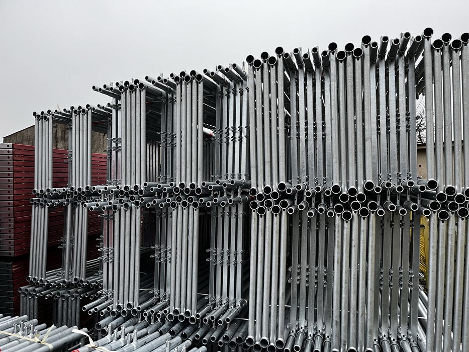 Rusztowanie ramowe elewacyjne Plettac nowe 5200 m2