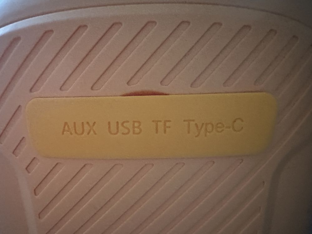 Głośnik Bluetooth Pomarańczowy RGB
