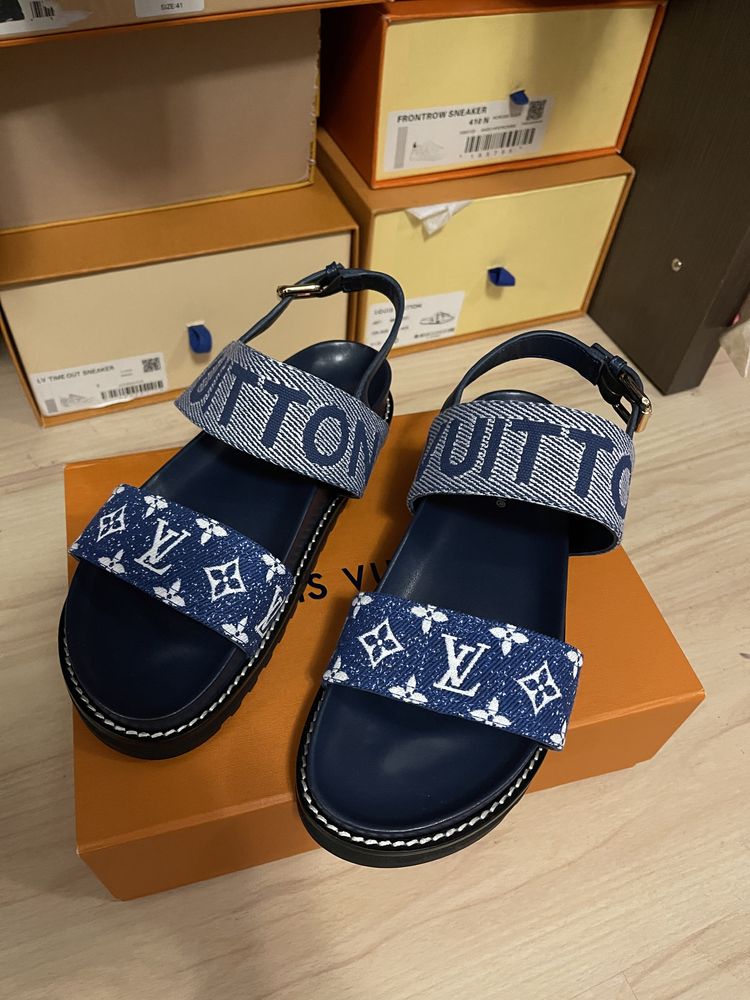 Босоніжки Louis Vuitton