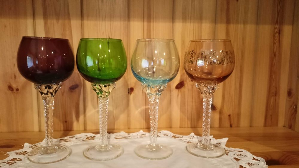 Kieliszki do wina PRL, kielichy 18 cm, 4 x