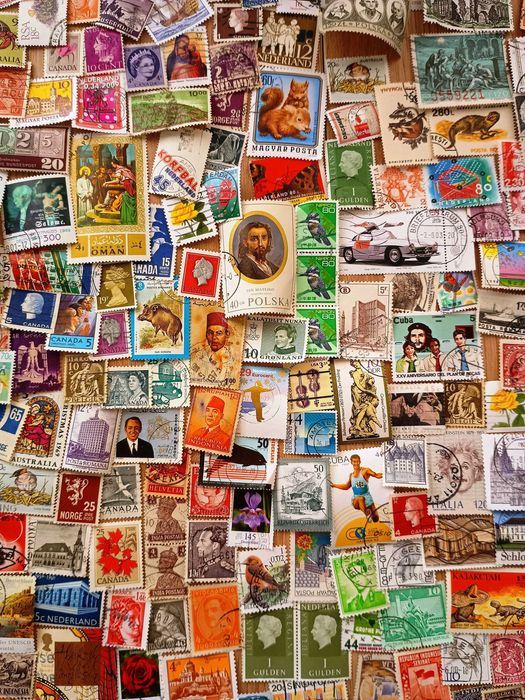 Znaczki pocztowe CAŁY ŚWIAT 100szt + 10szt GRATIS