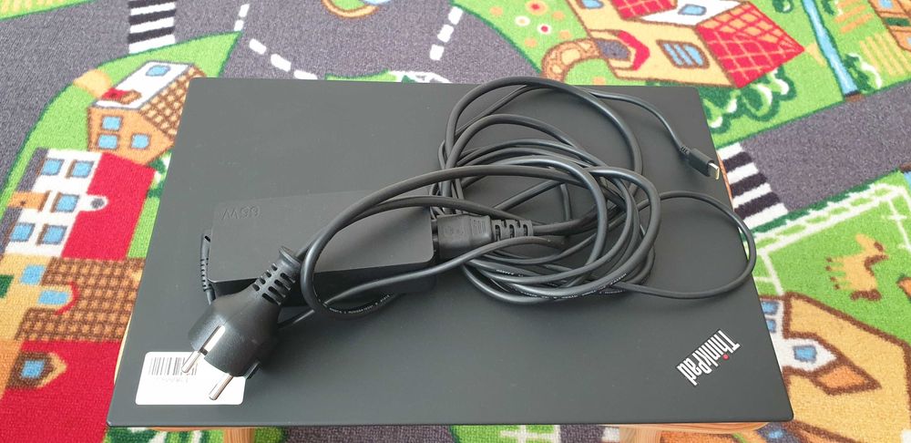 ThinkPad Ryzen 7 (8rdz./16w) 32GB 1TB nowy dysk i bateria na gwarancji