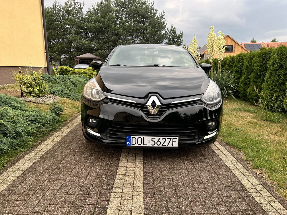 *Clio 4 *Lift *Limited* led+ hak* alufelgi*