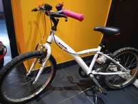 Bicicleta Btwin Misti Girl 300 Criança - Roda 20 - Impecável