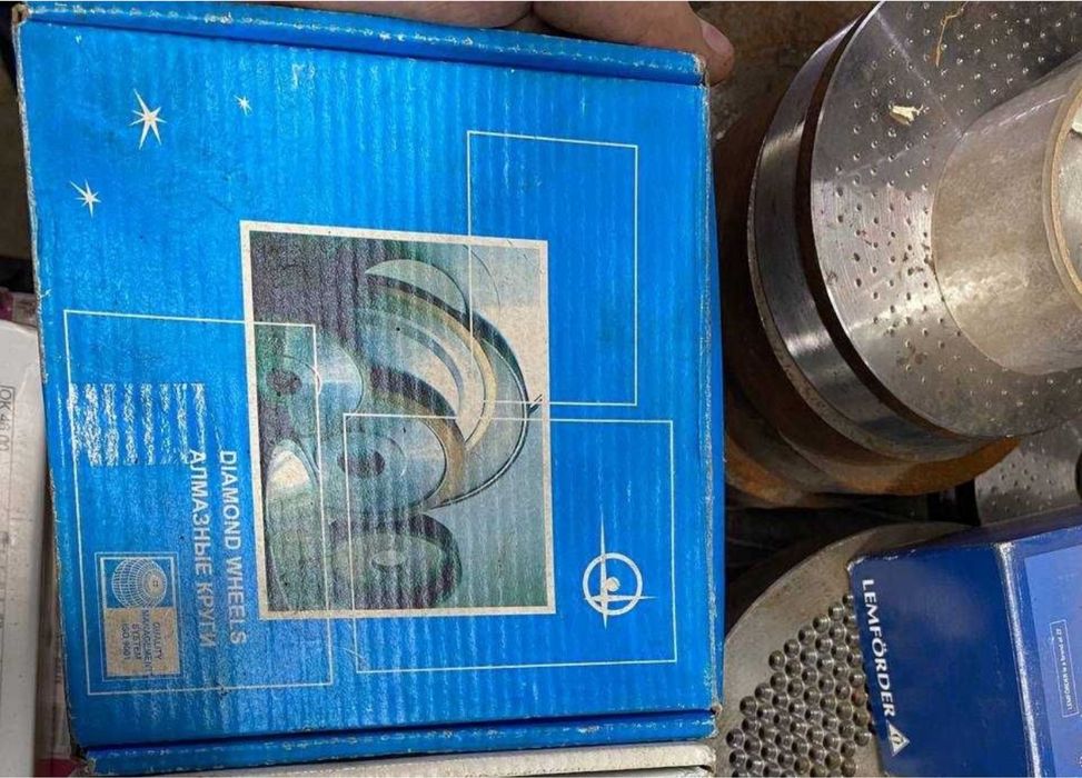 алмазний заточний круг