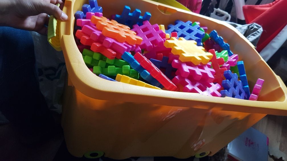 Duże klocki wafle całe pudło klocków 139 el.
