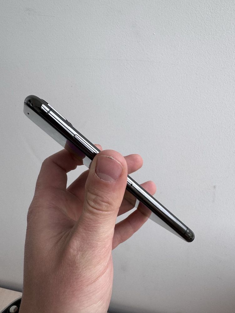 Iphone x 64 r-sim