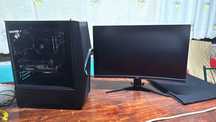 AMD RX 6750 XT 12GB 5600X 16GB DDR4 Monitor curvo AOC 27 Full HD 240Hz