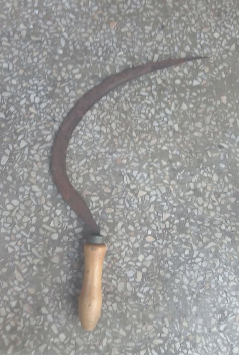 Sprzedam stary sierp zabytkowy