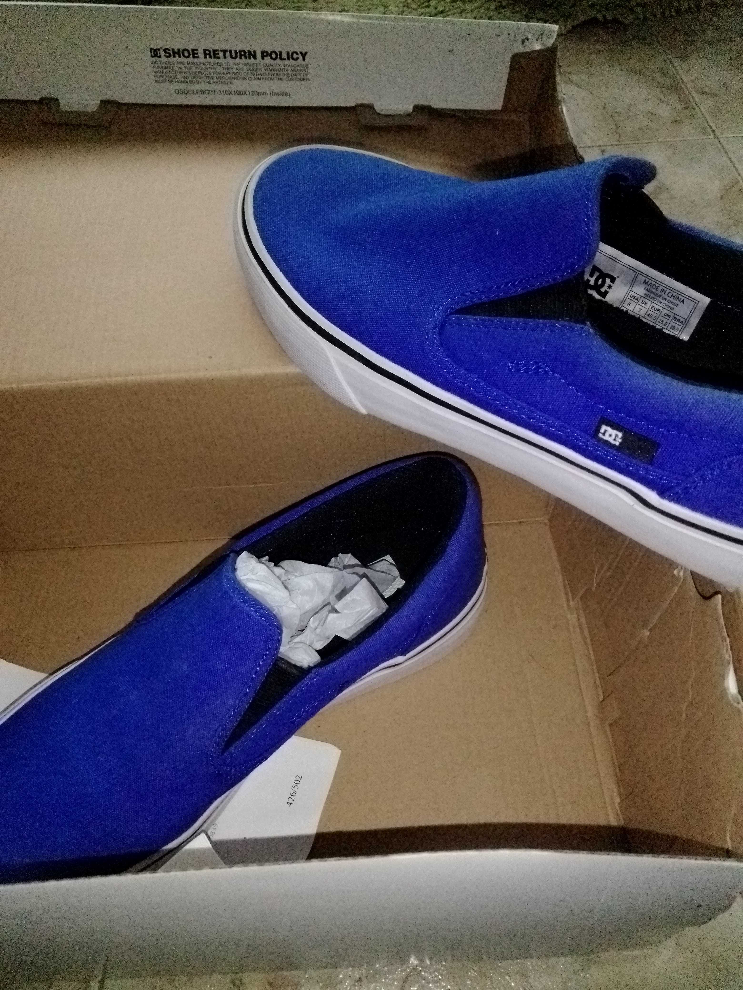 tenis DC novos 40.5 vans