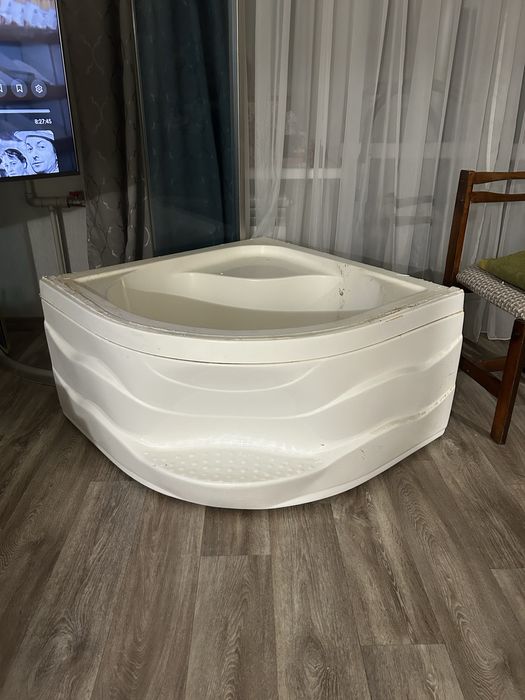Продам піддон б у