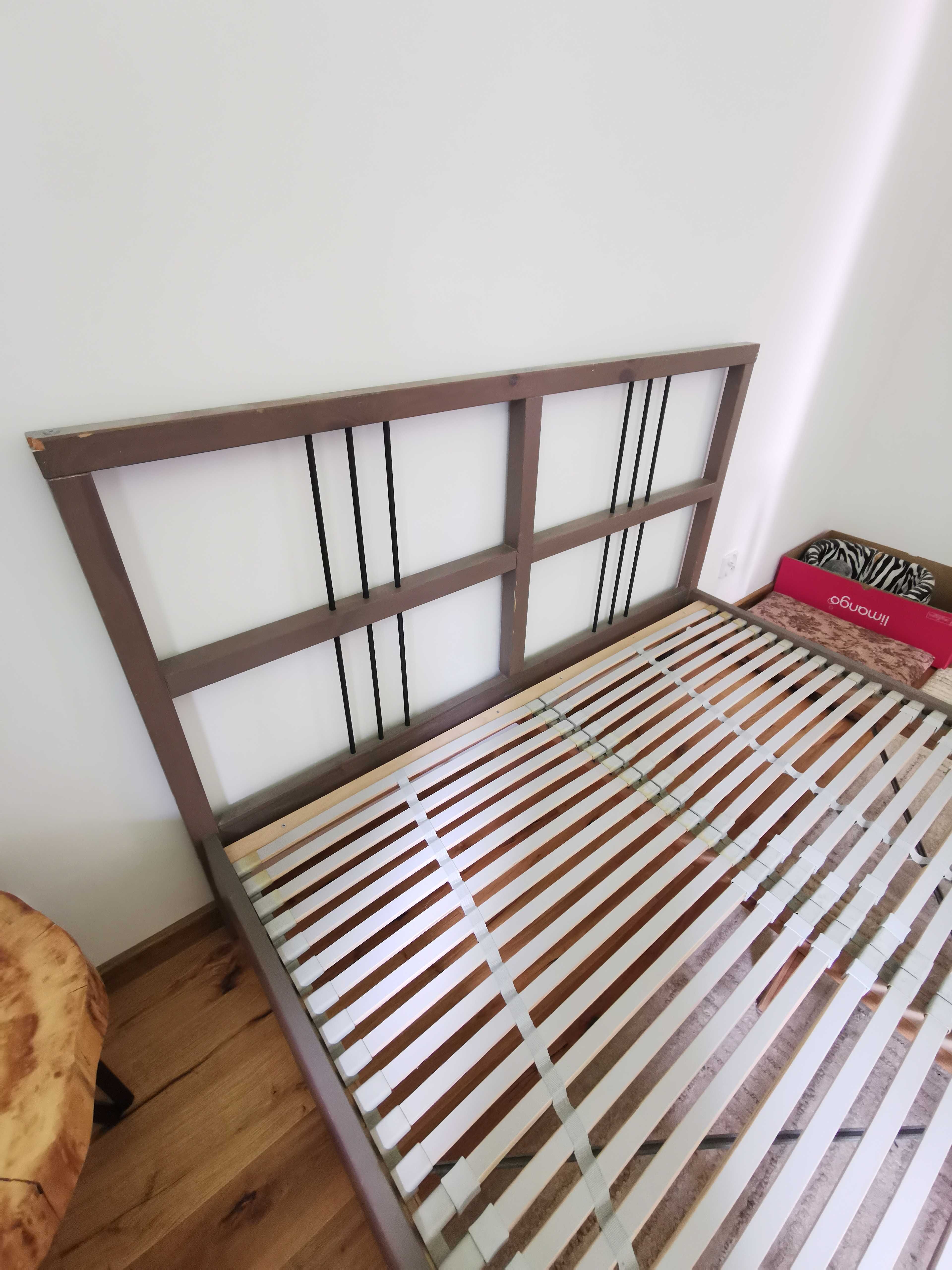 Łóżko Ikea Rykene 140x200 ze stelażem