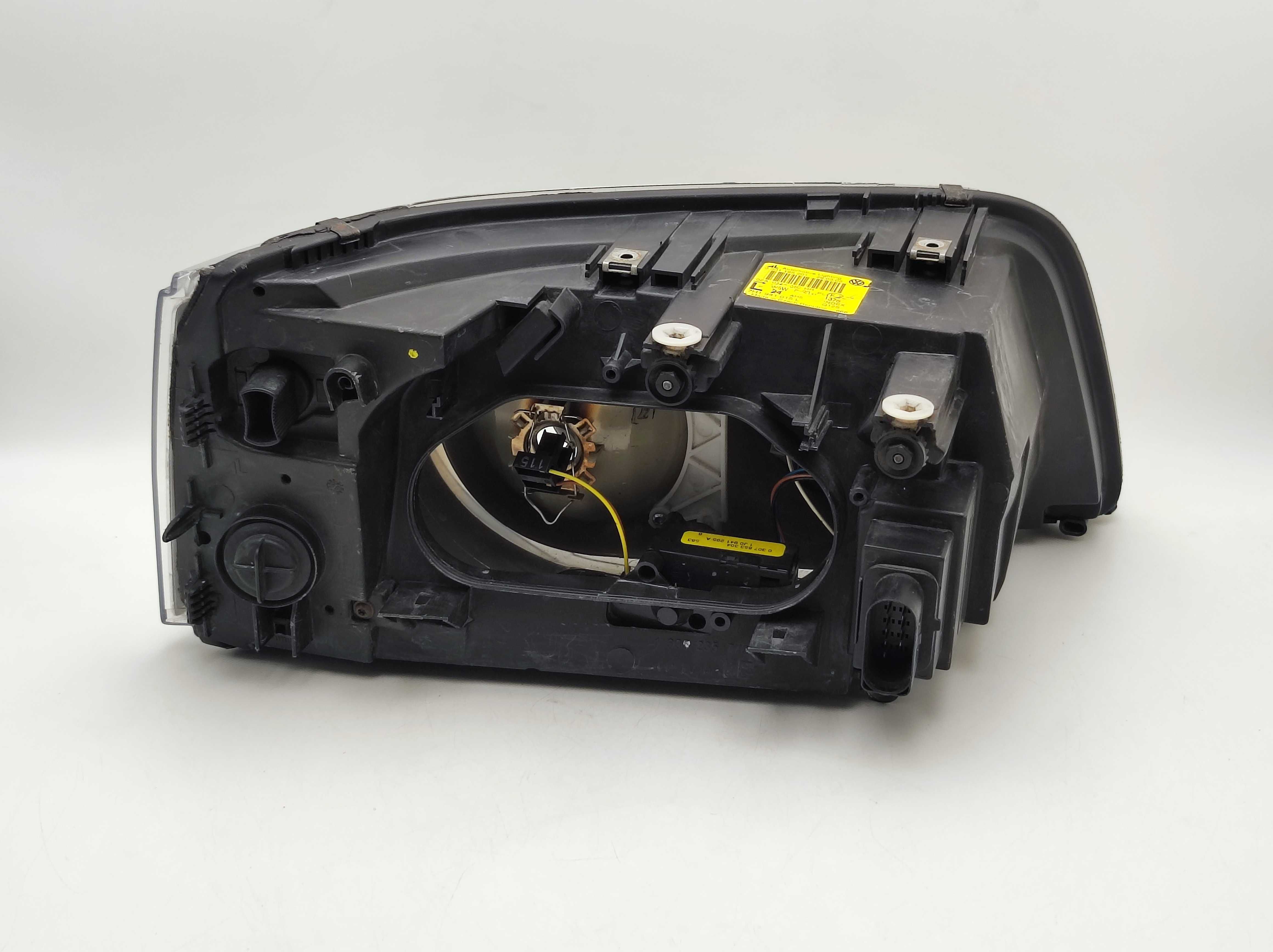 VW T5 Multivan 03 - 09 Lampa Przednia Lewa Reflektor ORYGINAŁ EUROPA