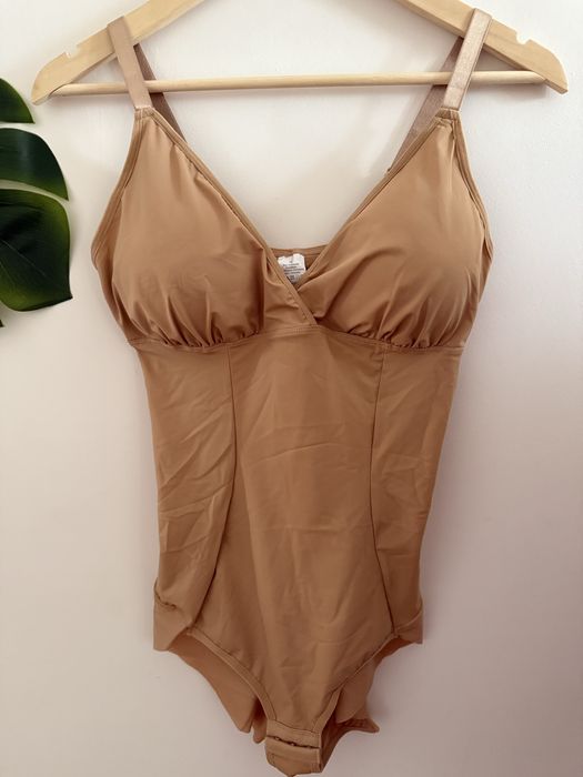 Modelujace body damskie XL
