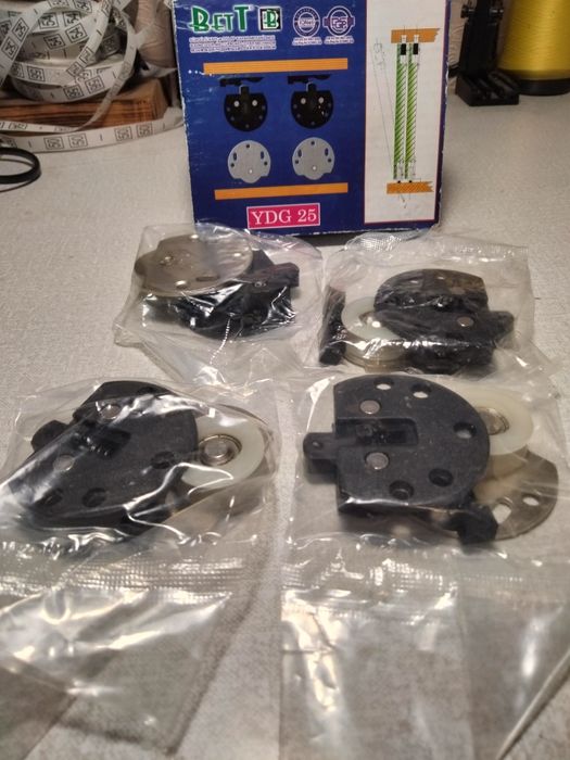 Ролики для розсувних дверей