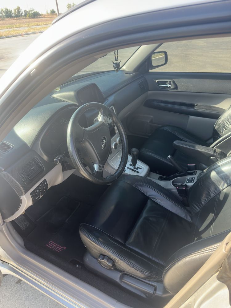 Subaru Forester 2004 • повна комплектація • газ/бензин