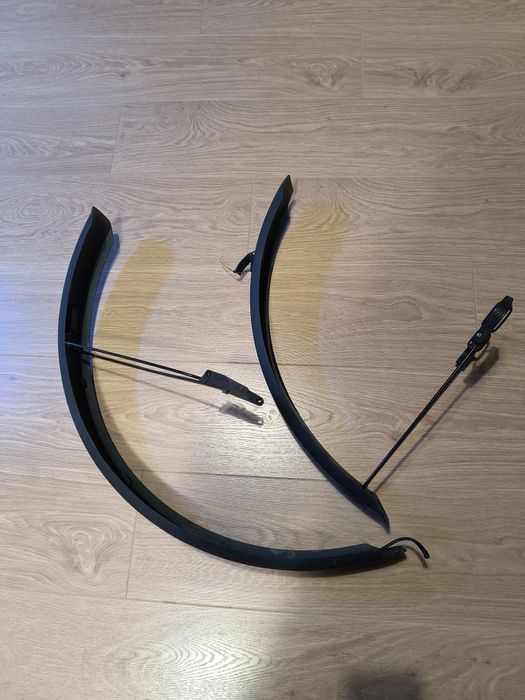 Широкі крила 75мм cube acid під 29 колеса