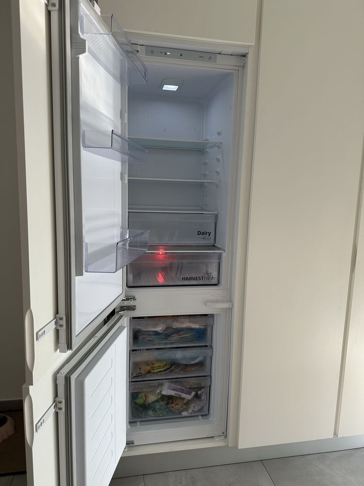 Frigorifico de encastre - BEKO