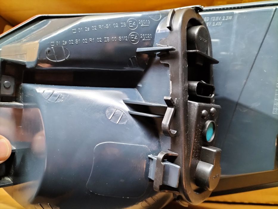 Farolim Esquerdo BMW X1 (F48)