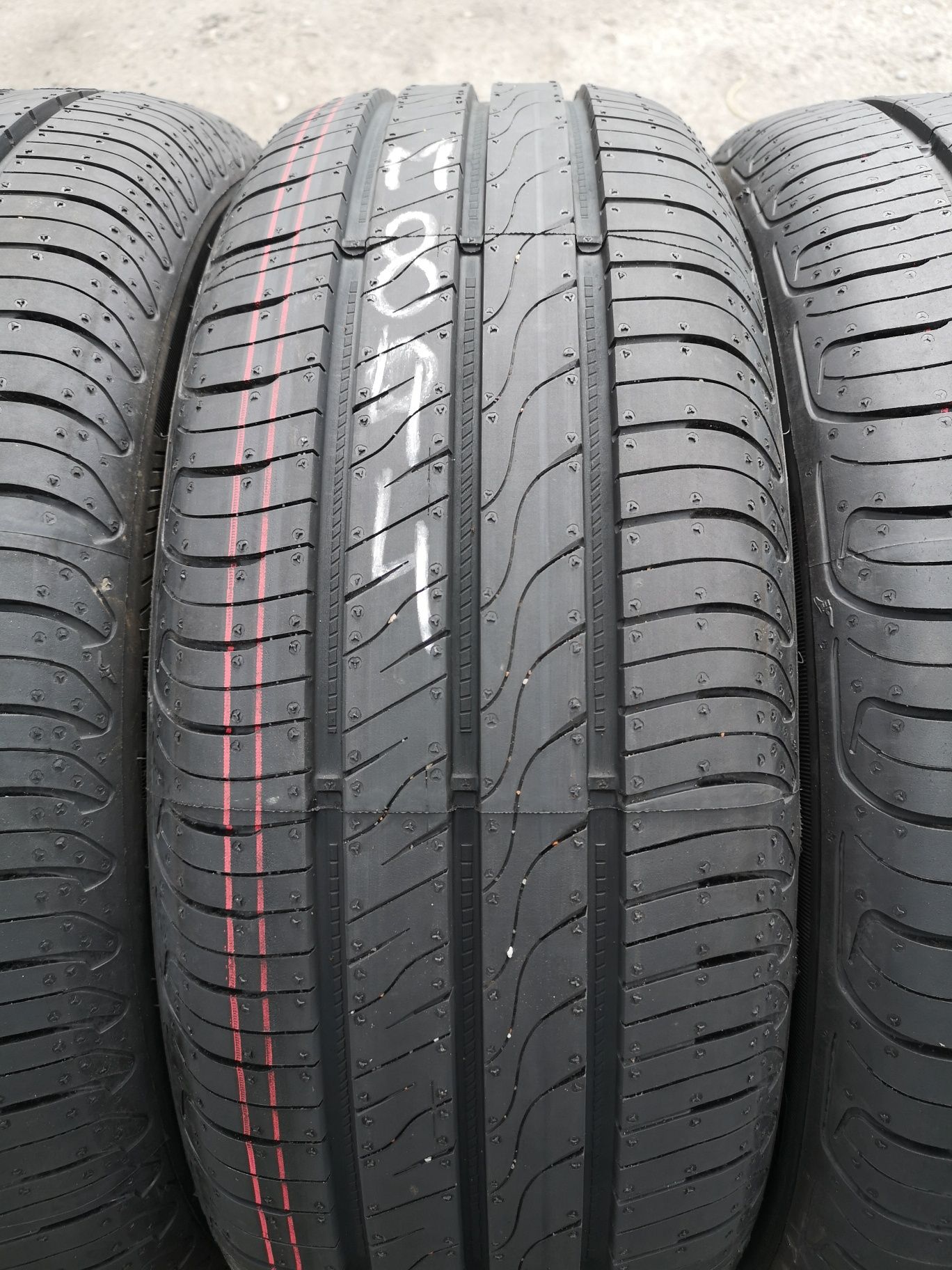 Nowe opony letnie 195/55/16 Goodyear Efficient Grip Performance 2023r