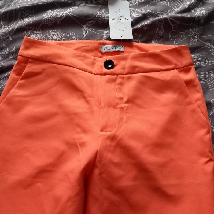 Spodnie materiałowe Velsatino