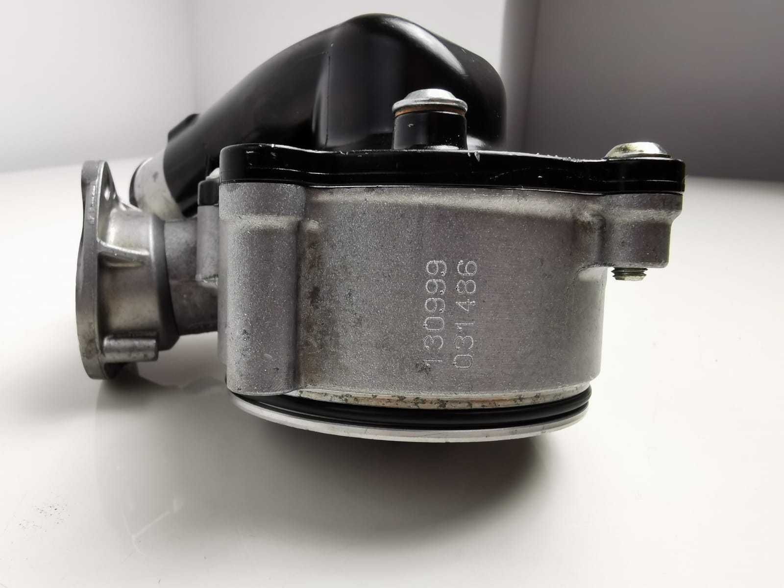 Pompa wody BMW S1000 K46 / K47 / K49 Oryginał JAK NOWA