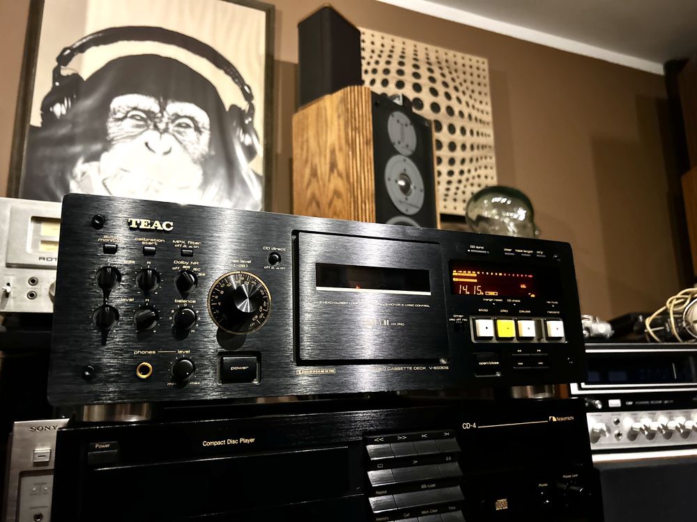 Magnetofon TEAC V-6030S deck