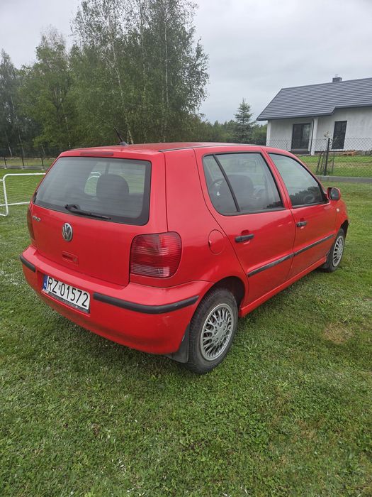 Volkswagen Polo  6n2