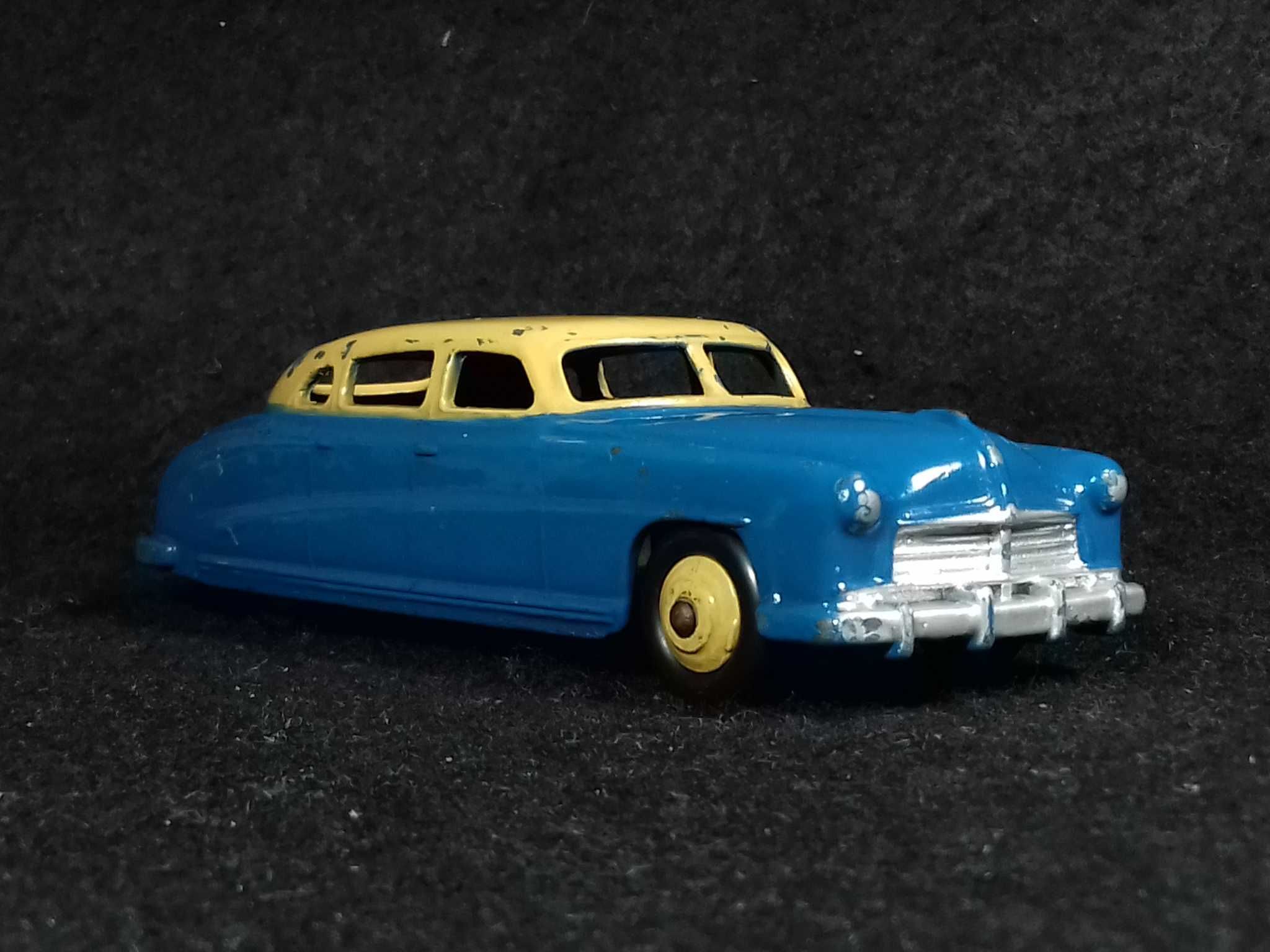 Dinky Toys #171 - Hudson Sedan - 1950`s by Meccano Ltd