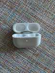 Etui ladujace do airpods pro (1 generacji) lightning - oryginalne