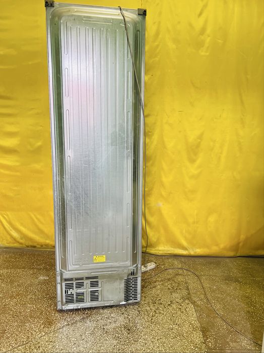 Двухкамерный холодильник LG GW-F499BNKZ, Inverter NoFrost