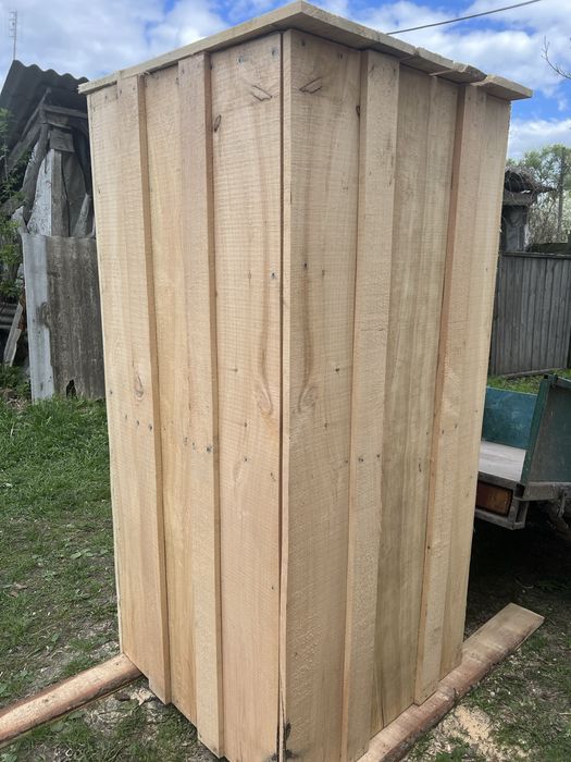 Продам дерев'яний туалет