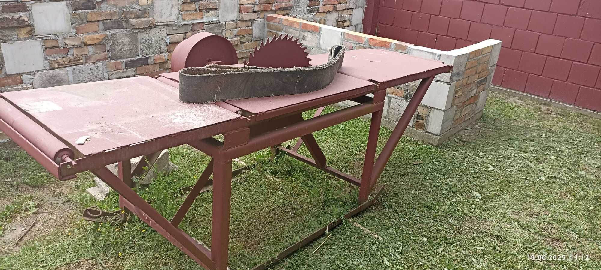 Krajzega do drewna z silnikiem 5,5 kW