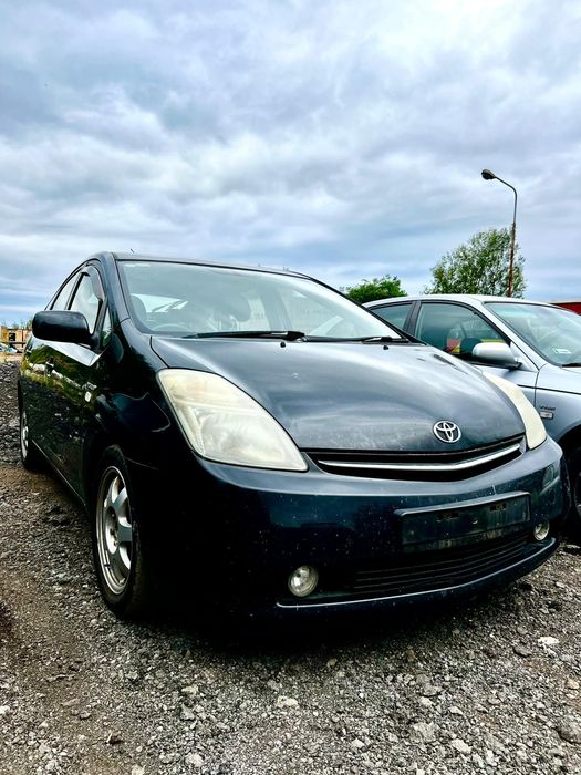 Toyota Prius II przód kompletny Zderzak maska lampy błotnik 03-09r