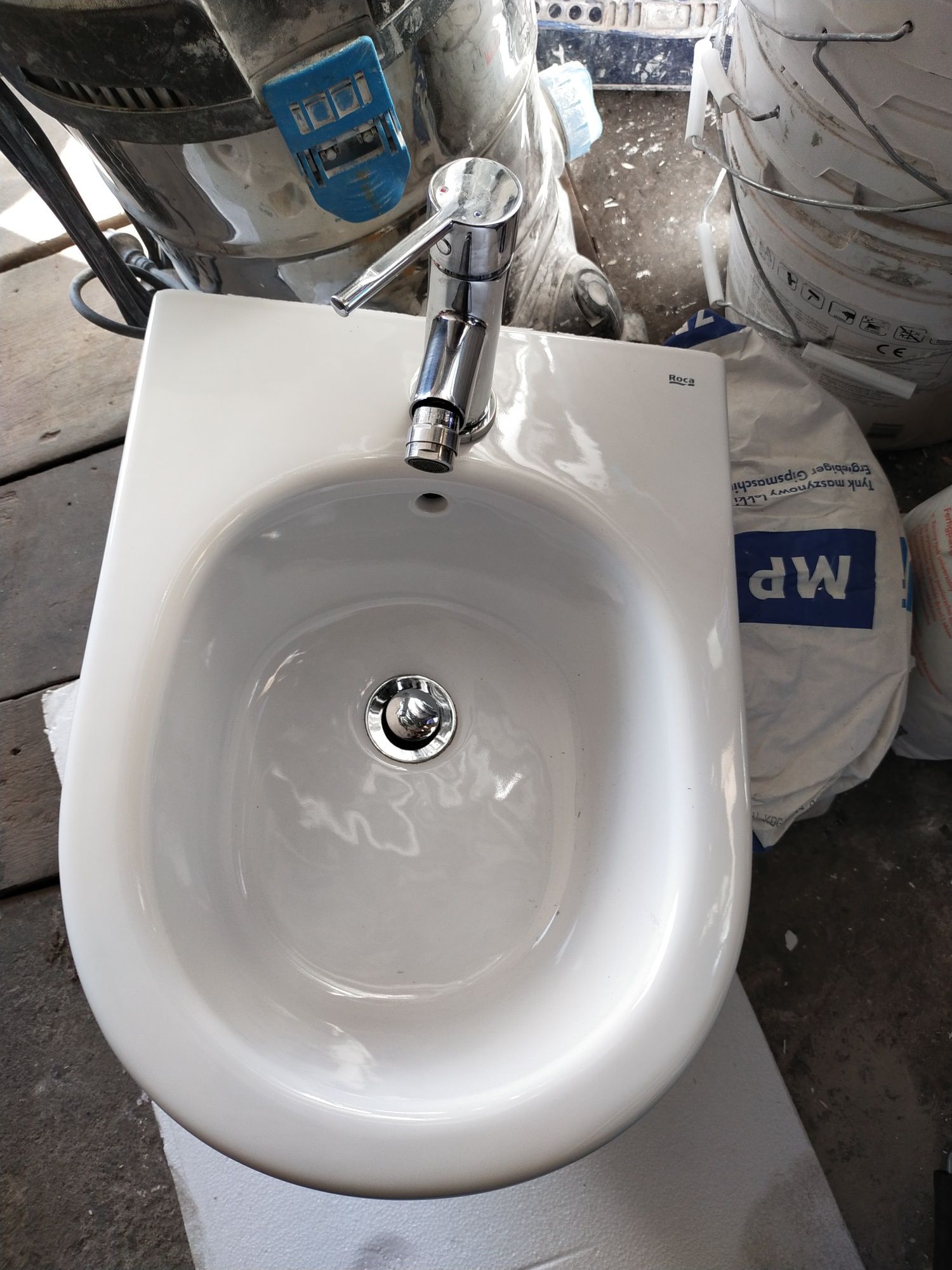 Bidet roca pod zabudowę