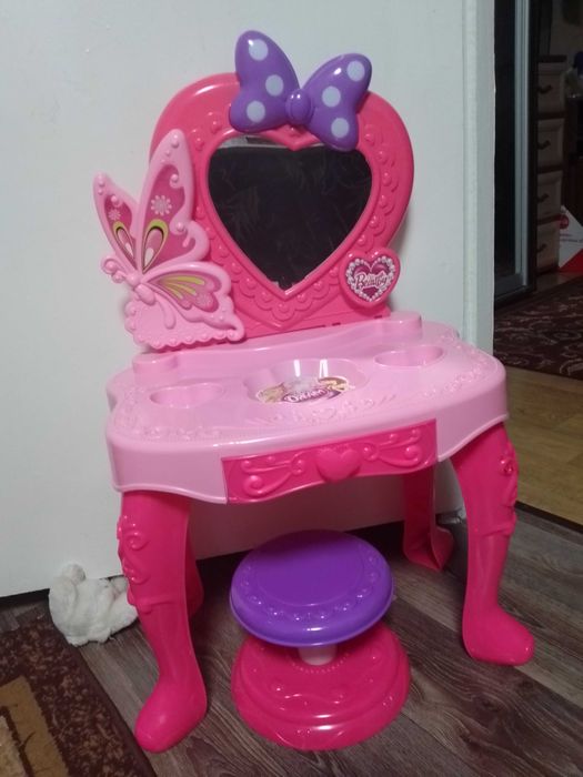 Столик трюмо дитяче