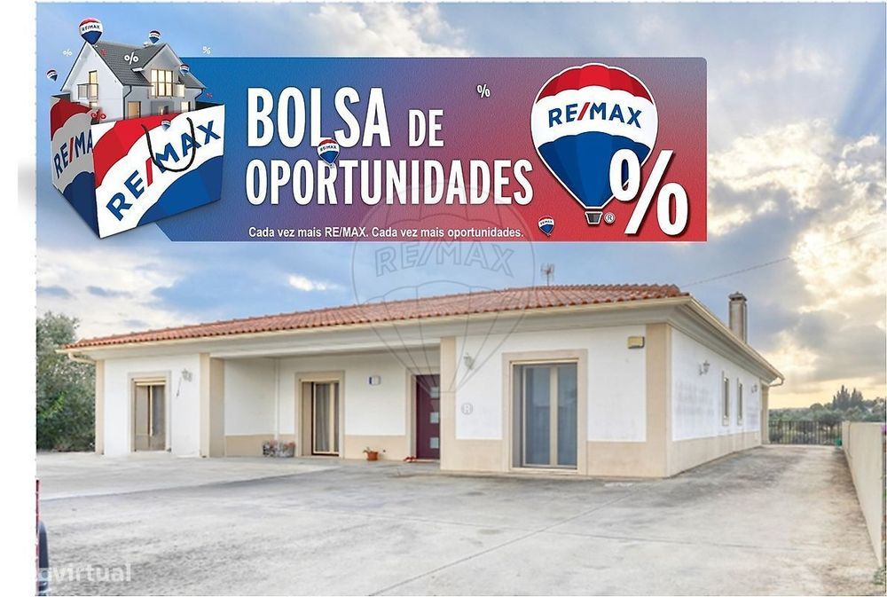 Moradia T4 para venda