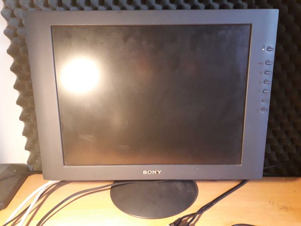 Monitor 14 " Sony