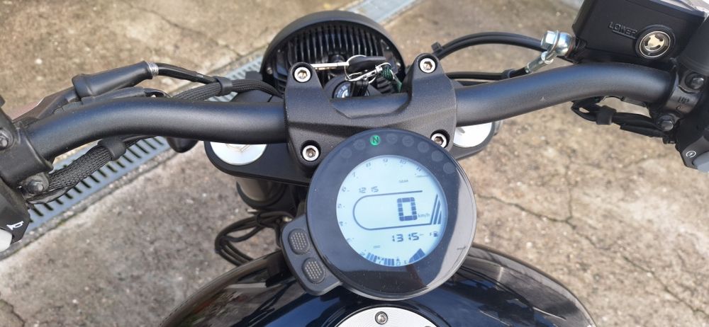 Vendo moto keeway rkv 125