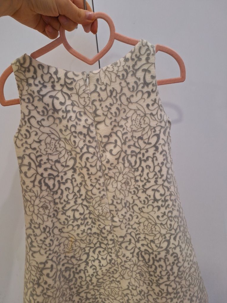 Комплект Zara весняне пальто та сукня на зріст 116-120 см. 5-6 р